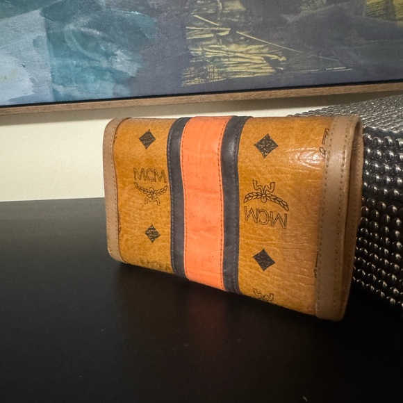 MCM Tan and Orange Leather Wallet - Picture 4 of 7
